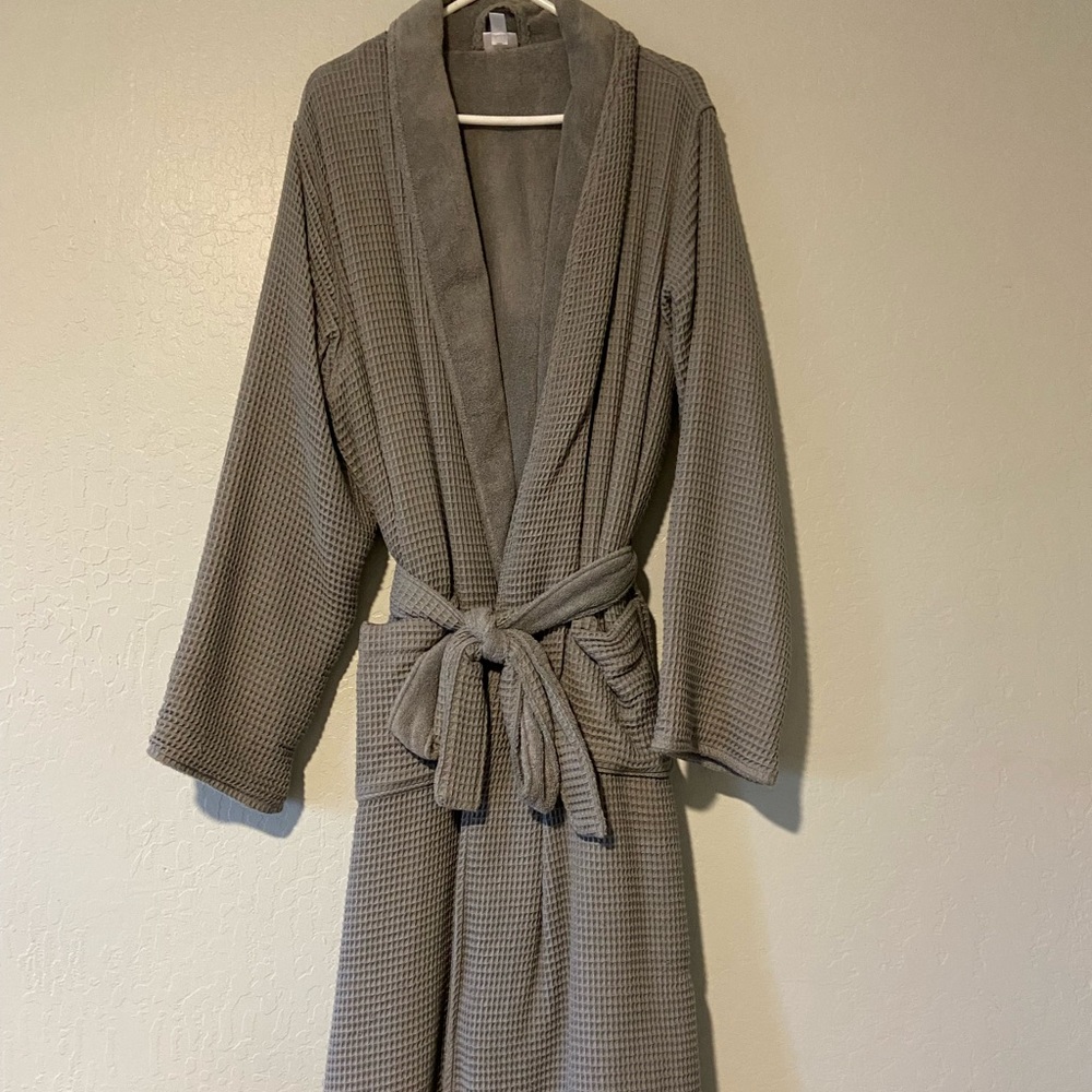 Gray Waffle Knit Robe